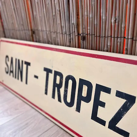 Apartment Next To And Center *