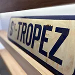Luxury Design Pool Parking Saint-Tropez