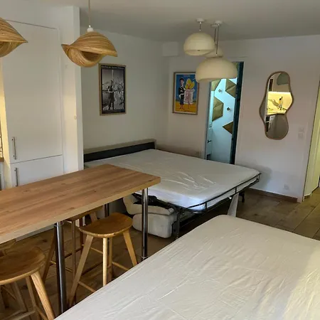 Next To And Center Apartment Saint-Tropez