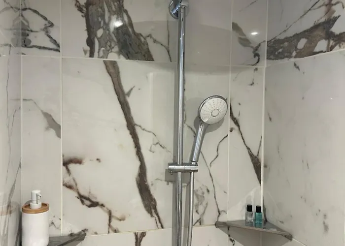 Apartment Next To And Center