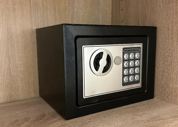 Next To And Center Saint-Tropez