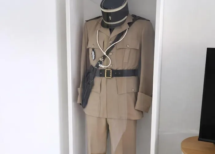 Appartement Next To And Center *